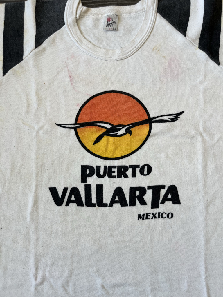 Vintage 70’s Puerto Vallarta Souvenir Tee