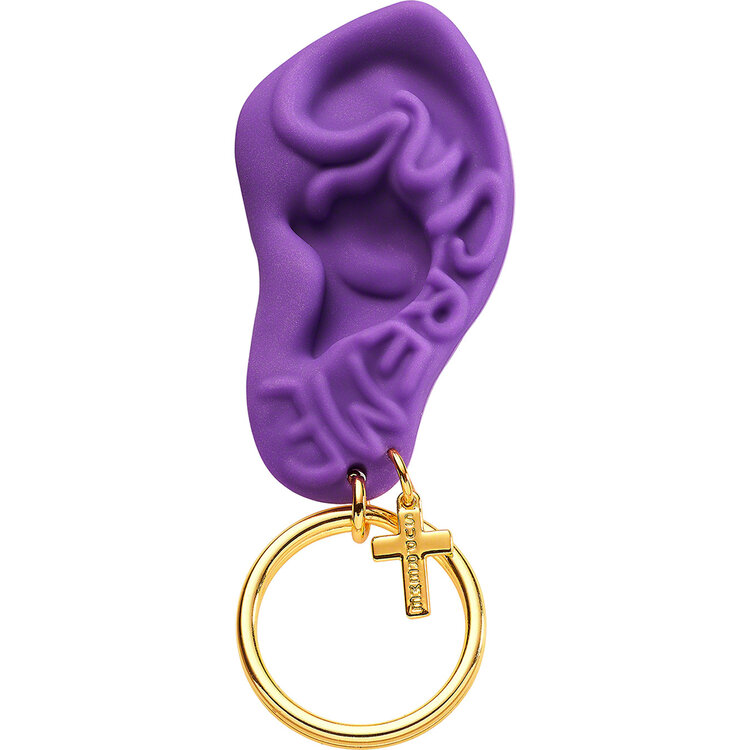 SUPREME EAR KEYCHAIN