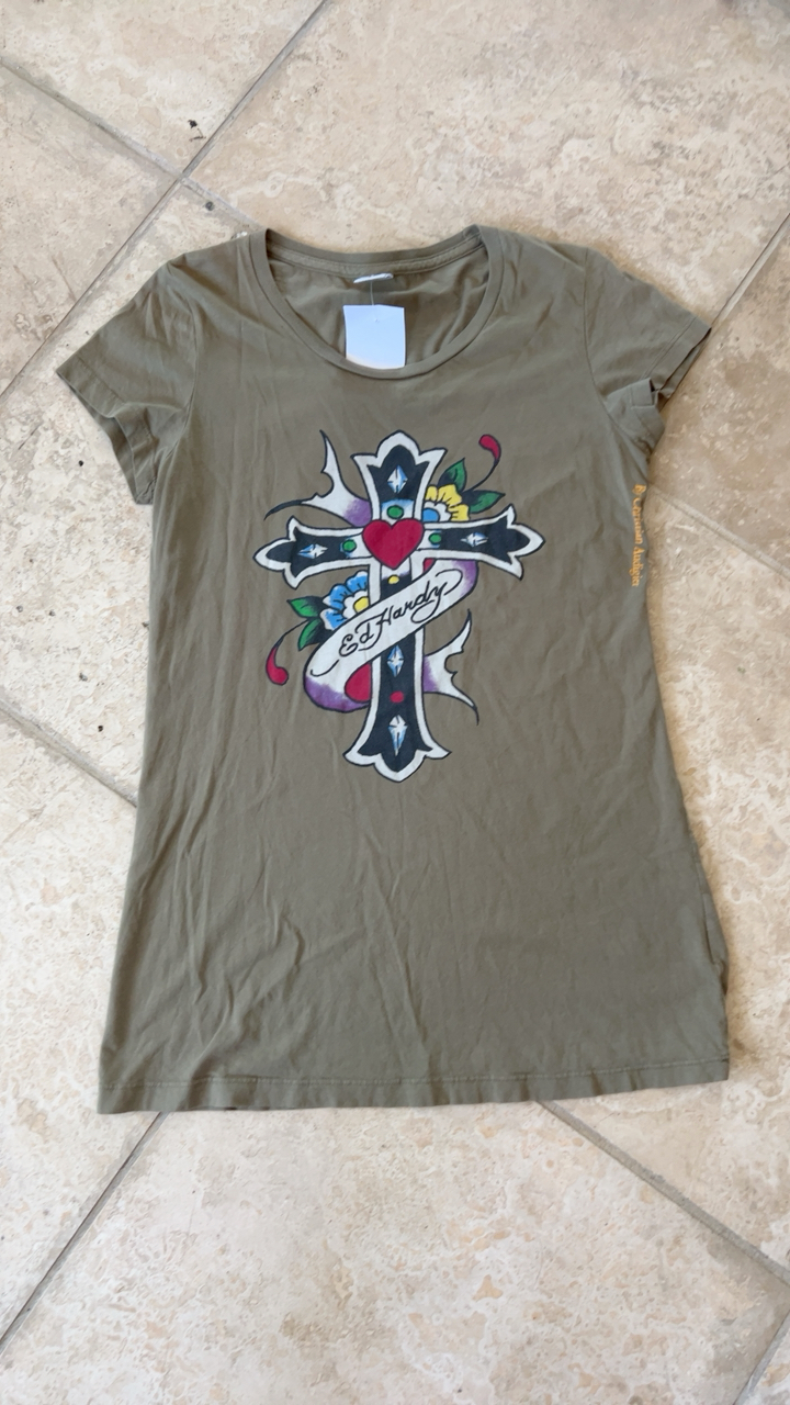 Y2K Ed hardy tshirt