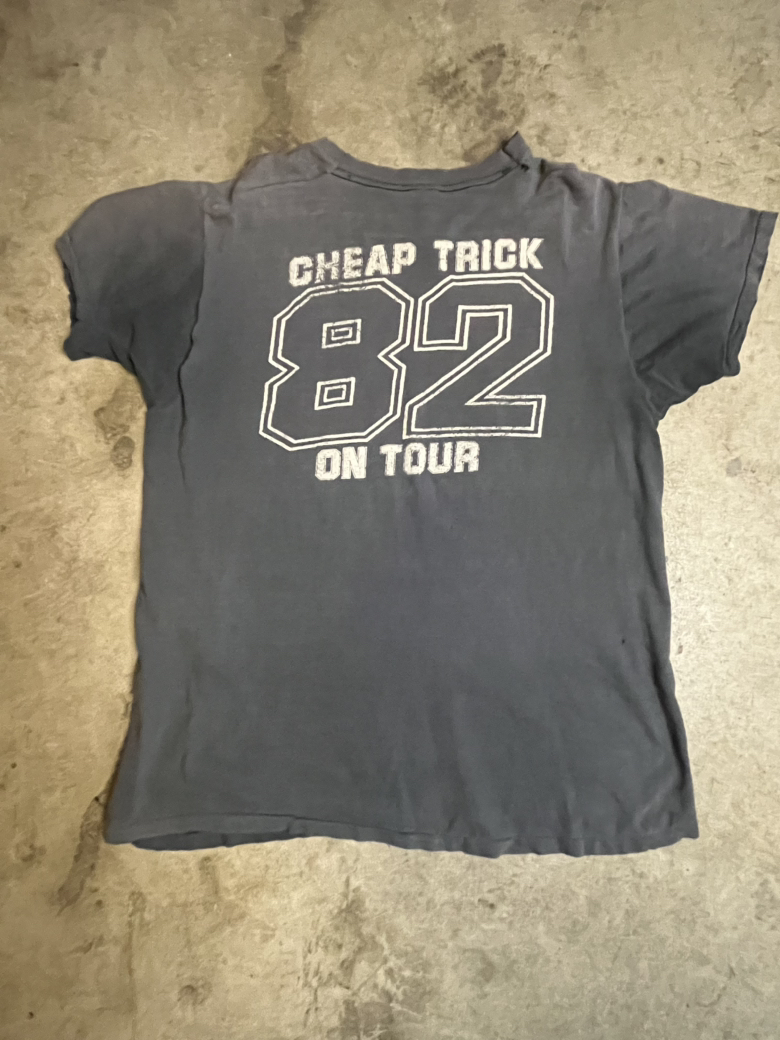 CHEAP TRICK 82 ON TOUR