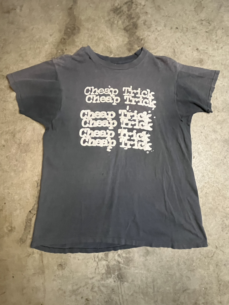 CHEAP TRICK 82 ON TOUR