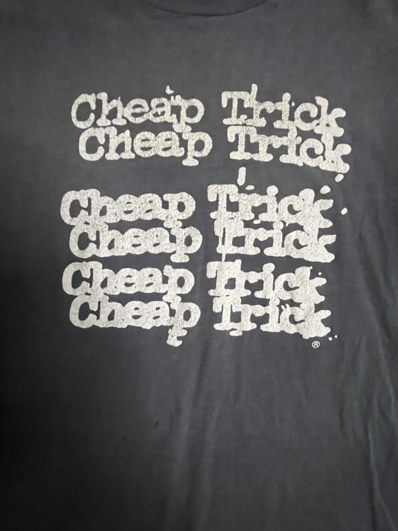 CHEAP TRICK 82 ON TOUR