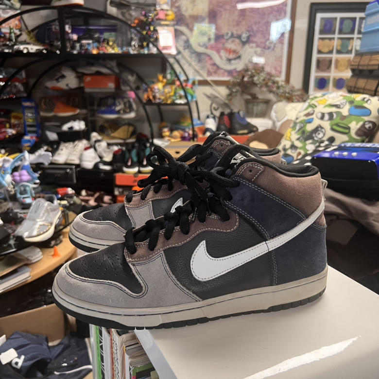 Nike Sb Dunk High “Unfutura”