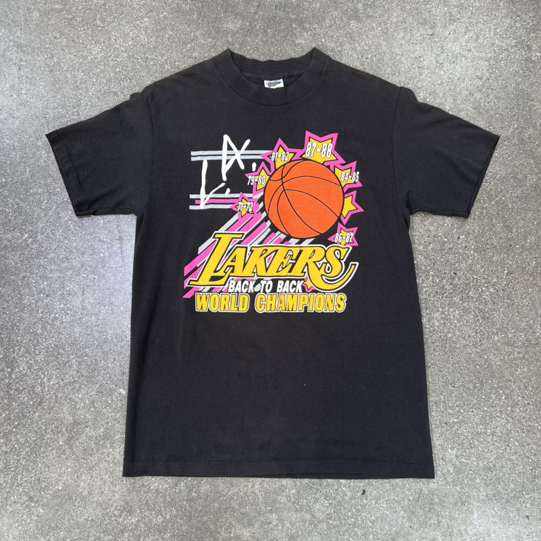 SZ M 88’ Lakers Back 2 Back T-shirt