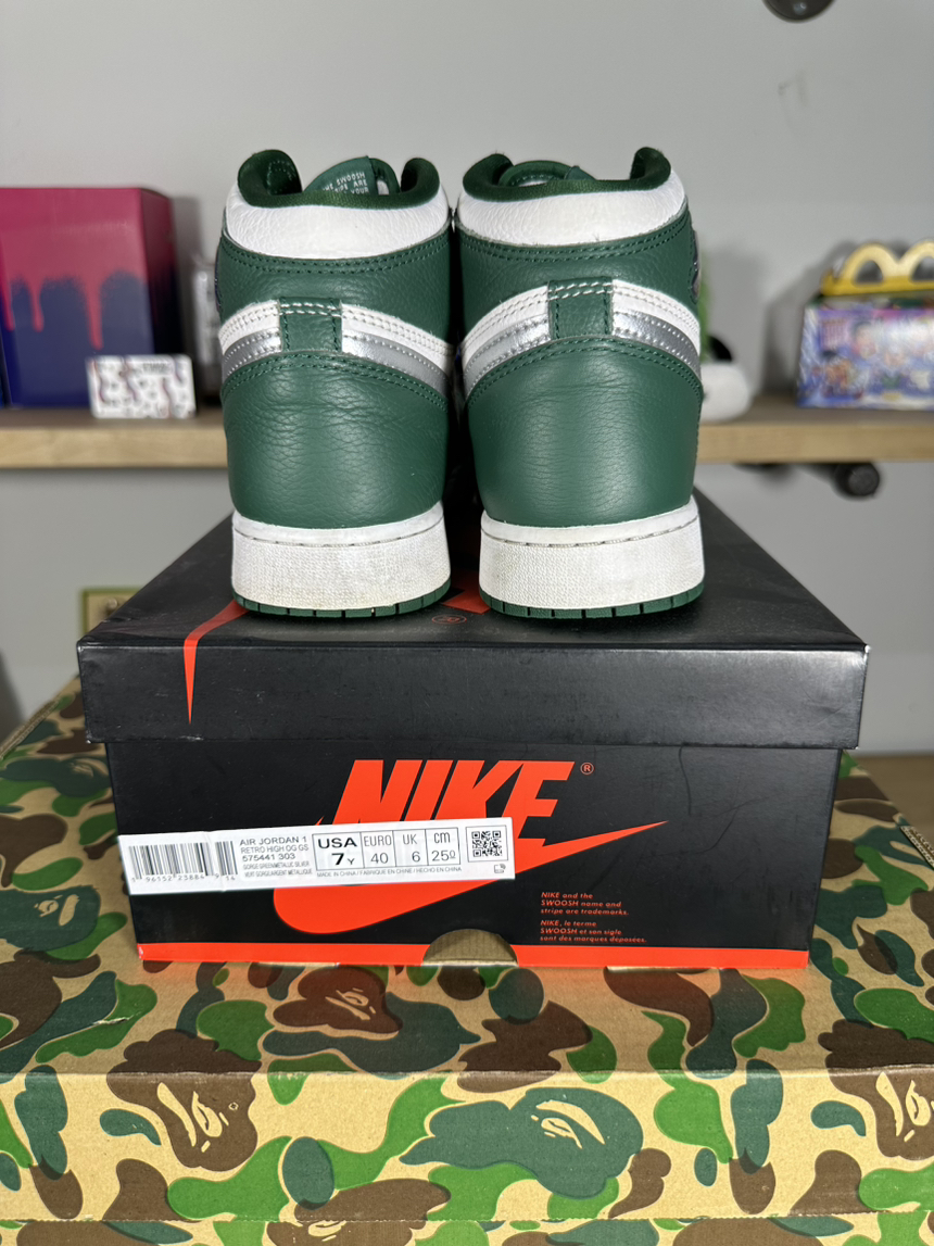 SZ 7Y AJ 1 Gorge Green