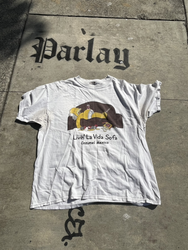 Homer Simpson Livin’ Me Vida Sofa Tee