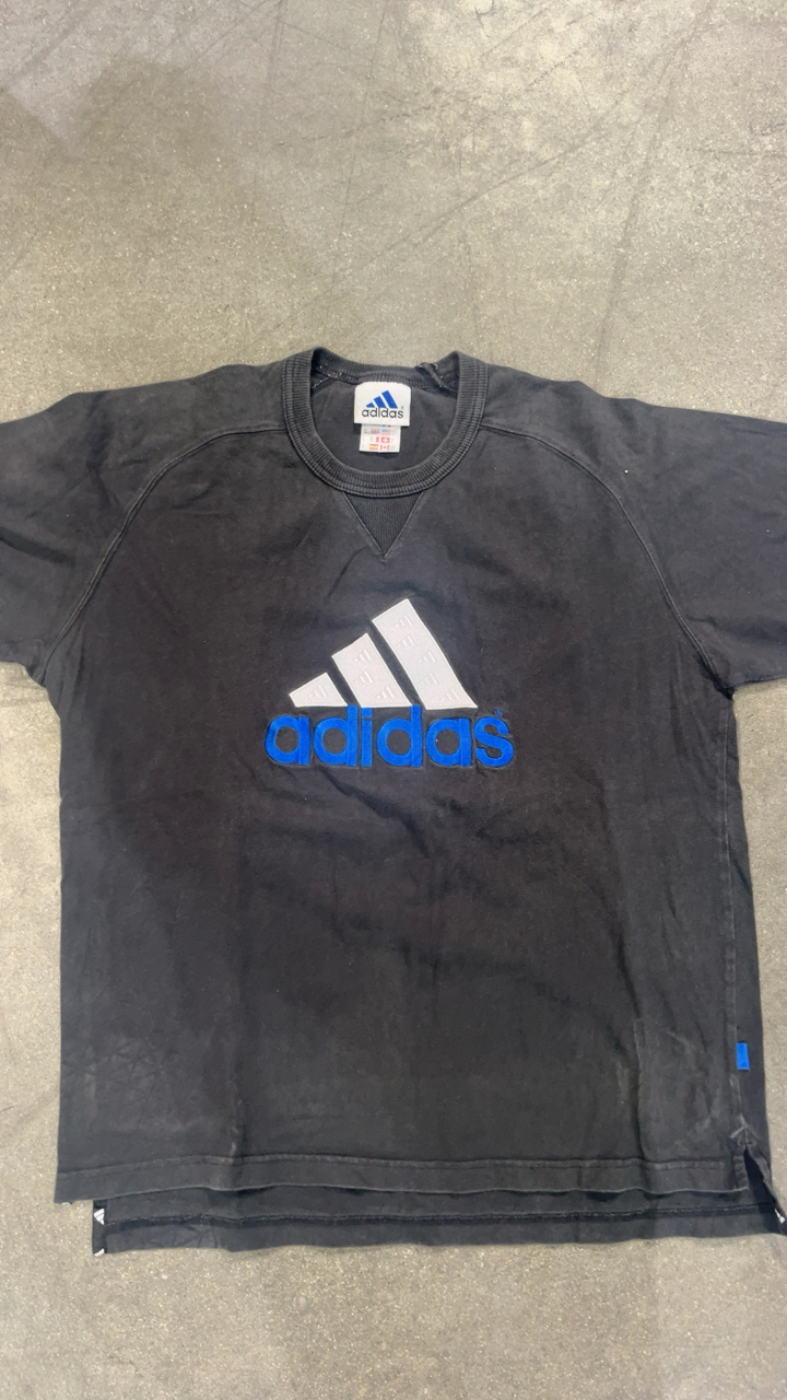 Adidas vintage shirt