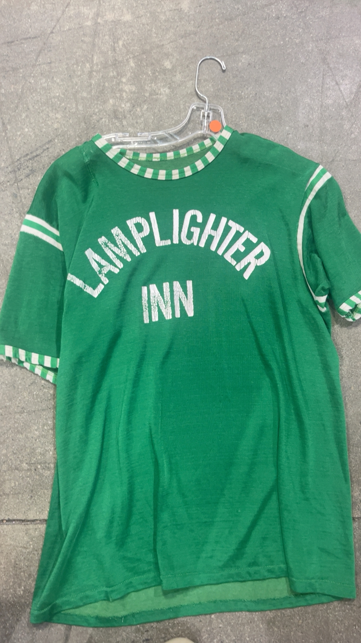 Lamplighter inn vintage tee