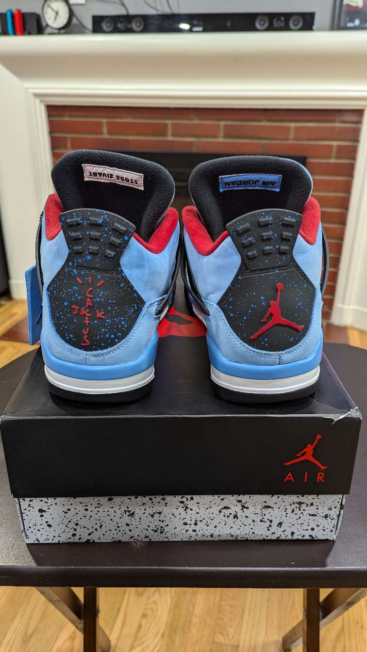 Travis Scott x Air Jordan 4 Retro Cactus Jack