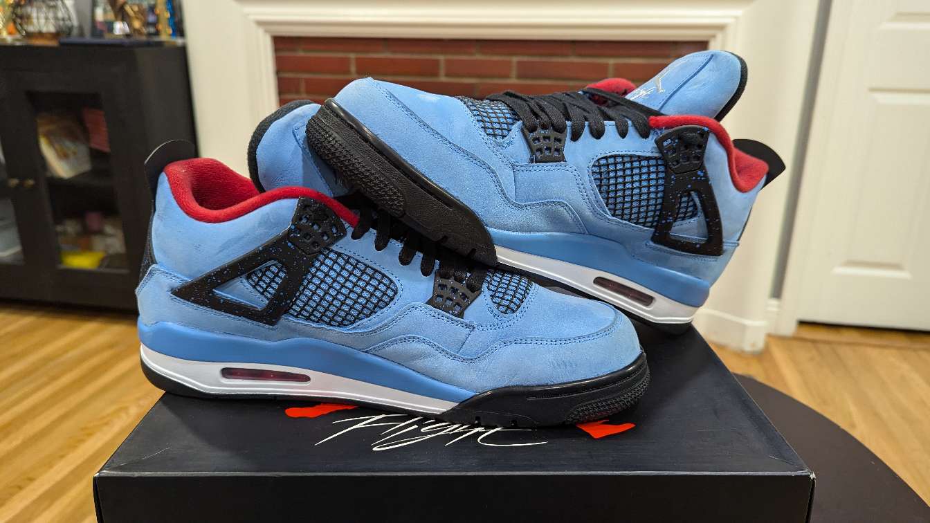 Travis Scott x Air Jordan 4 Retro Cactus Jack