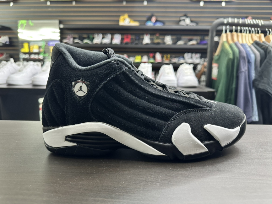 Air Jordan 14 Black White Size 9.5 New