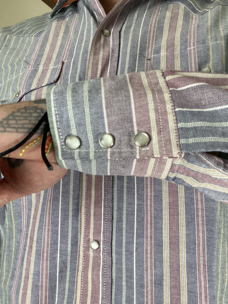 Vintage 90’s Striped Pearl Snap Button Up Collared Long Sleeve Country Weatern Ranch Dress Shirt