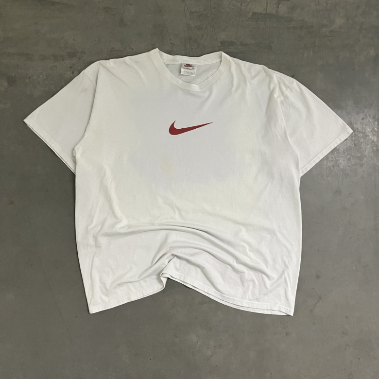 90s Nike Center Swoosh Tee