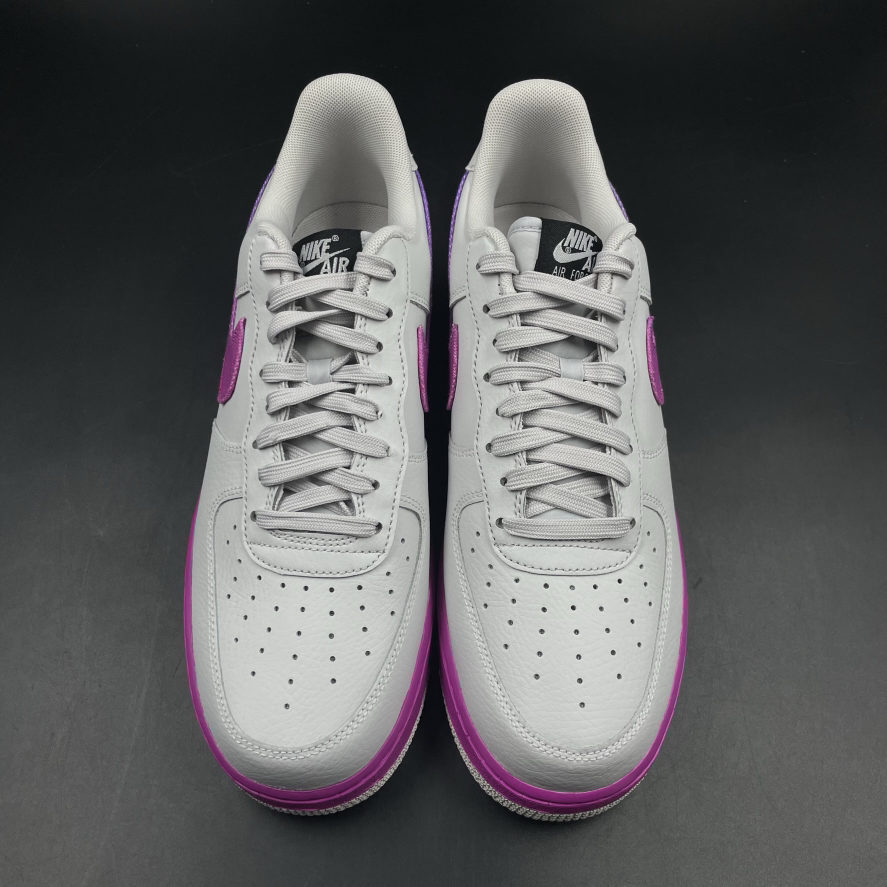SZ 10 Nike Air Force 1 Low Hyper Grape (2019)