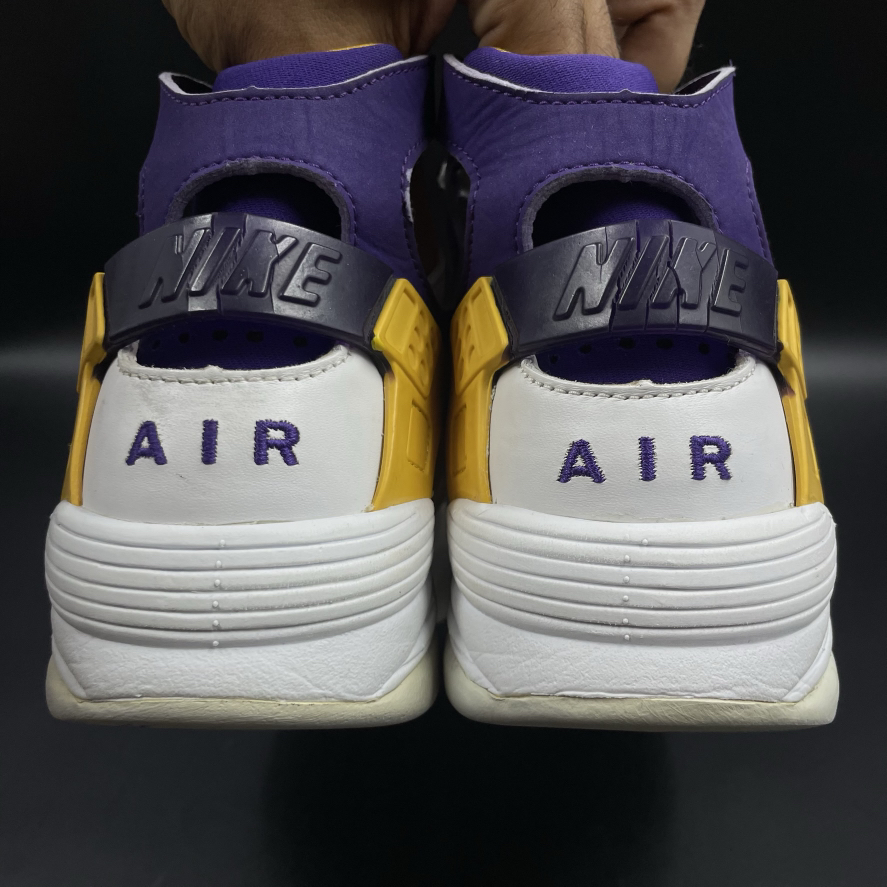 SZ 11 SAMPLE Nike Air Flight Huarache Kobe Lakers (2004)