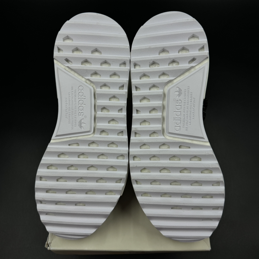 SZ 7.5 Adidas NMD Chanel x Pharrell