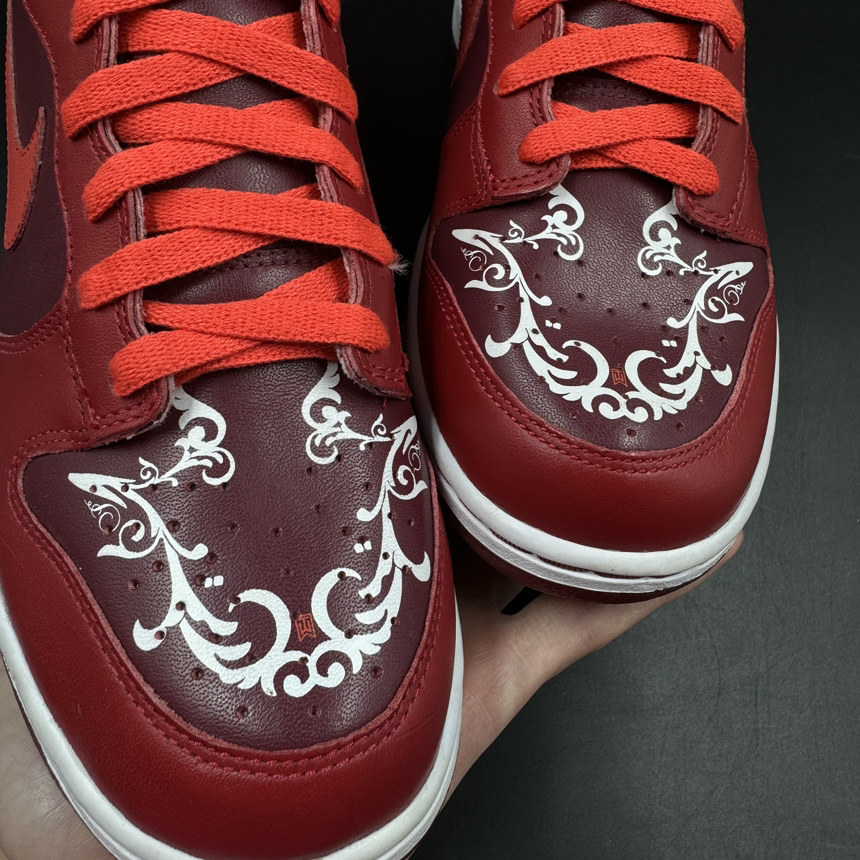 SZ 9 SAMPLE Nike Dunk High Tiger Woods (2005)