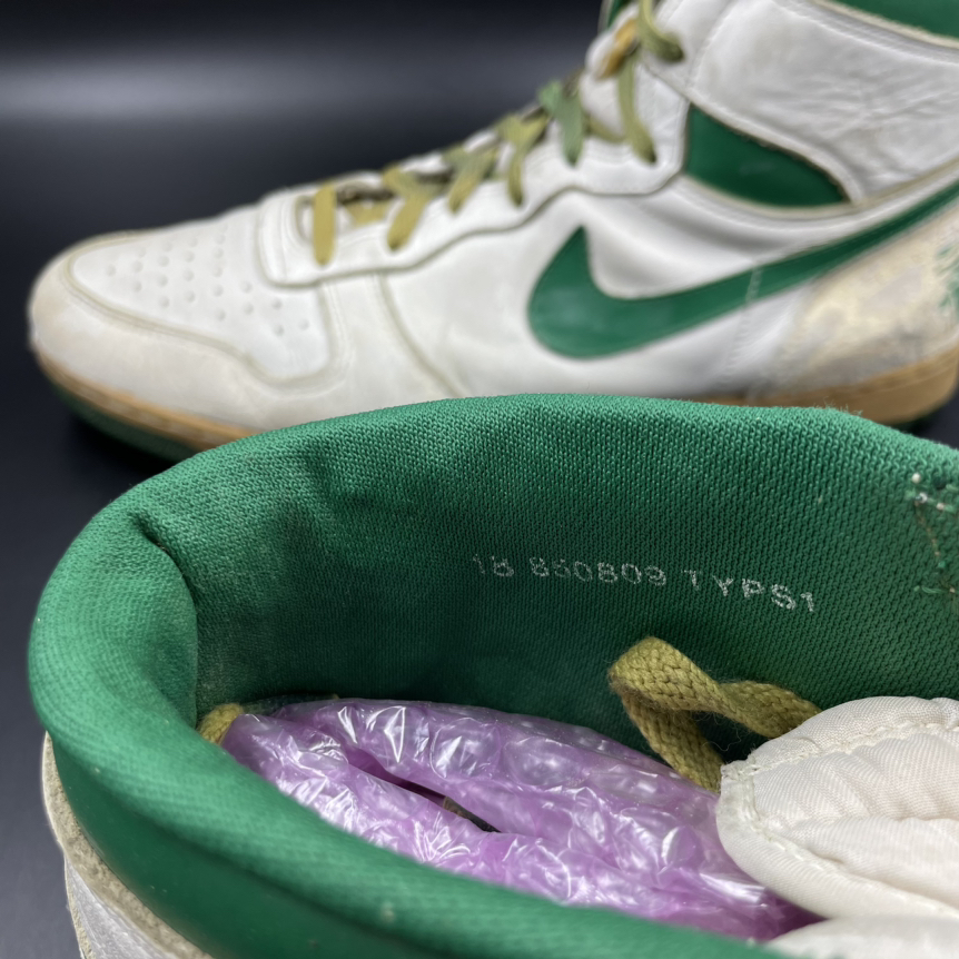 SZ 18 Nike Big Nike Green (1985)