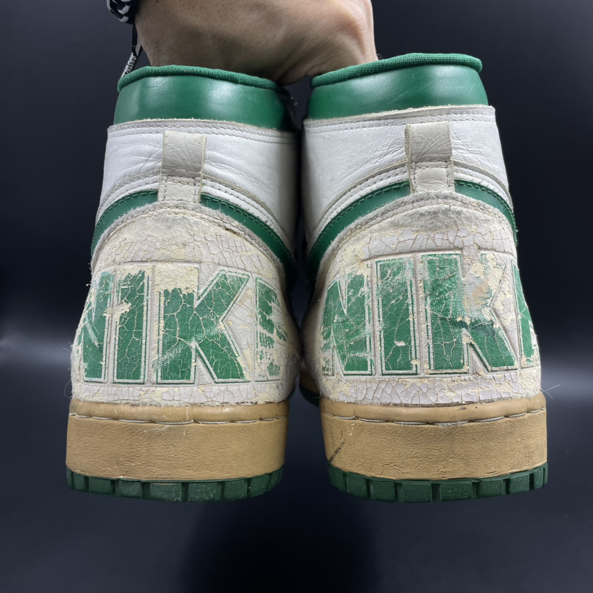 SZ 18 Nike Big Nike Green (1985)