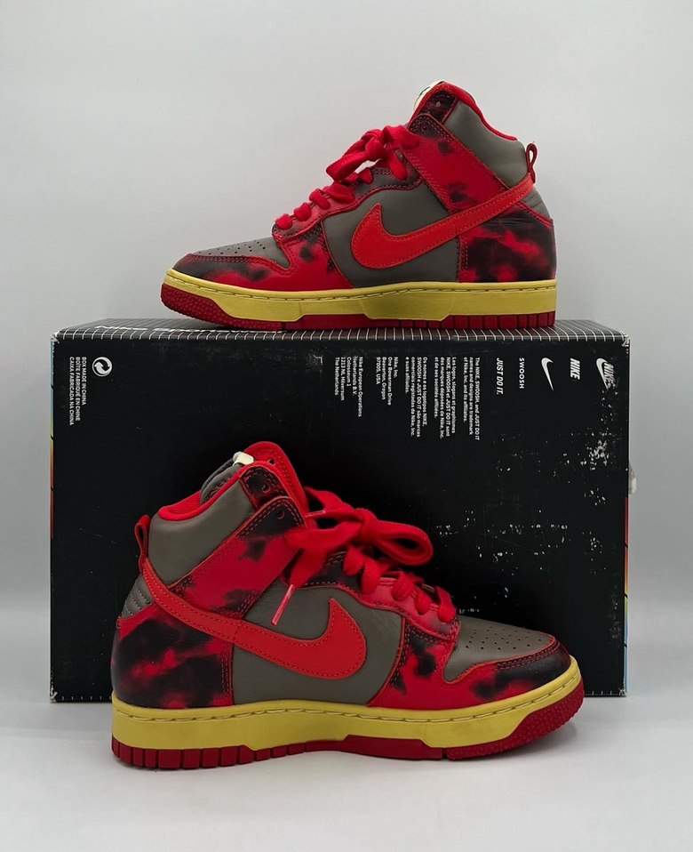 Nike Dunk High 1985 Red Acid Wash Size 4 Pre-Owned