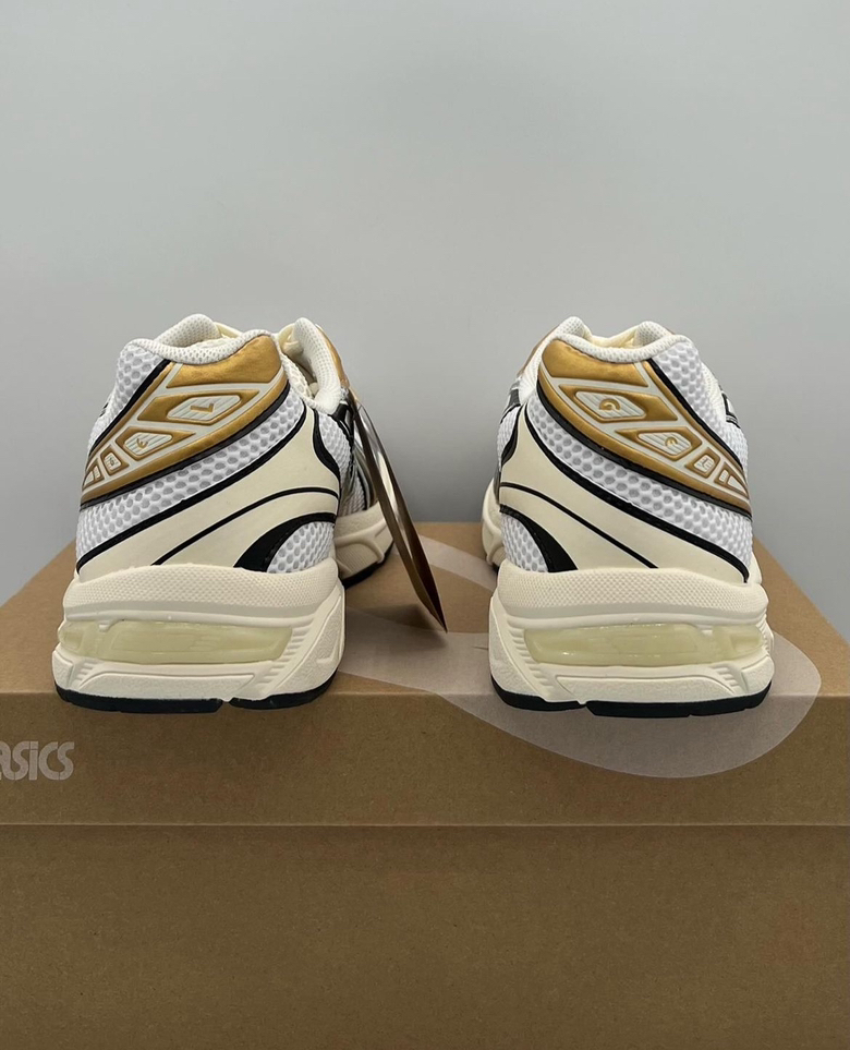 ASICS Gel-1150 Black White Gold Brand New