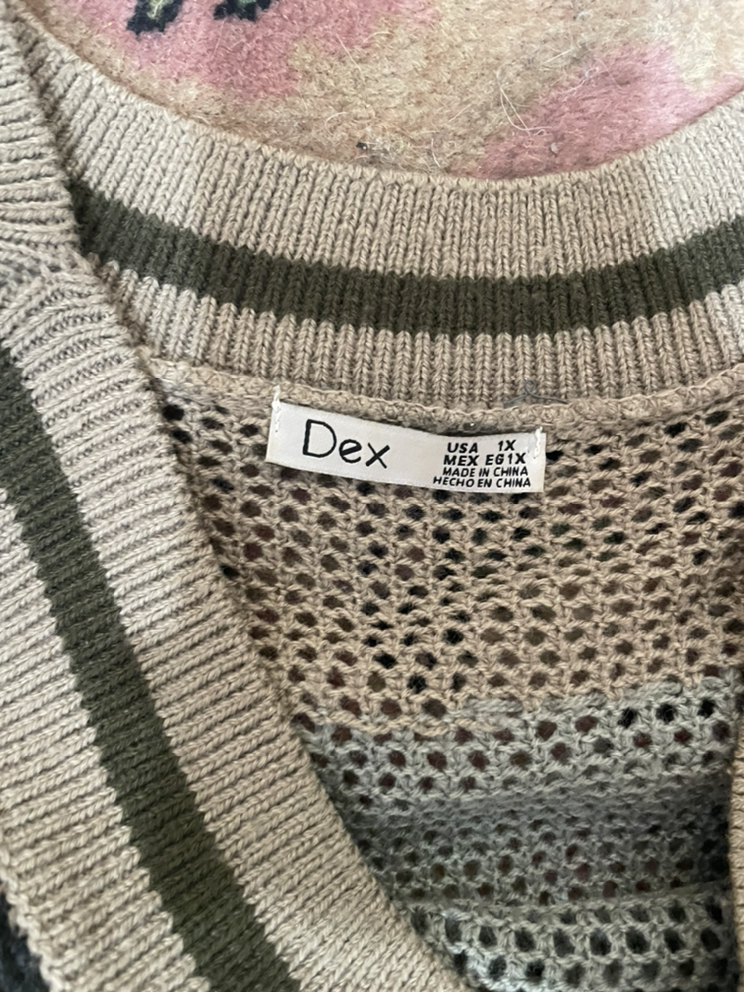 Dex sweater