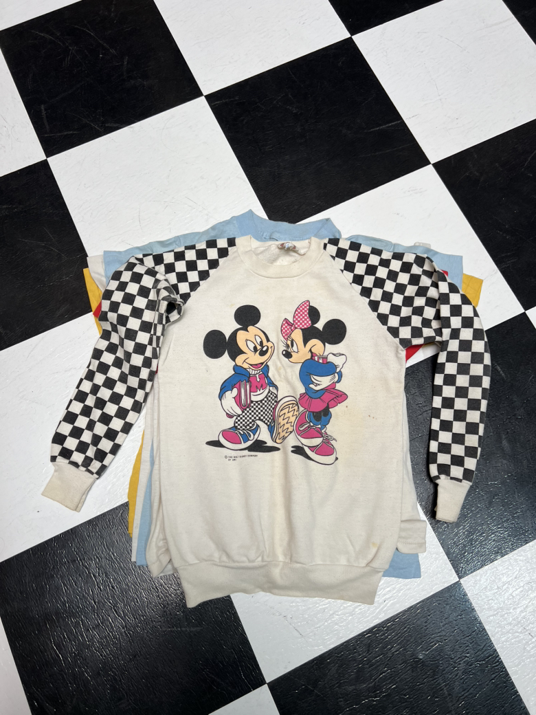 Disney sweater kids size