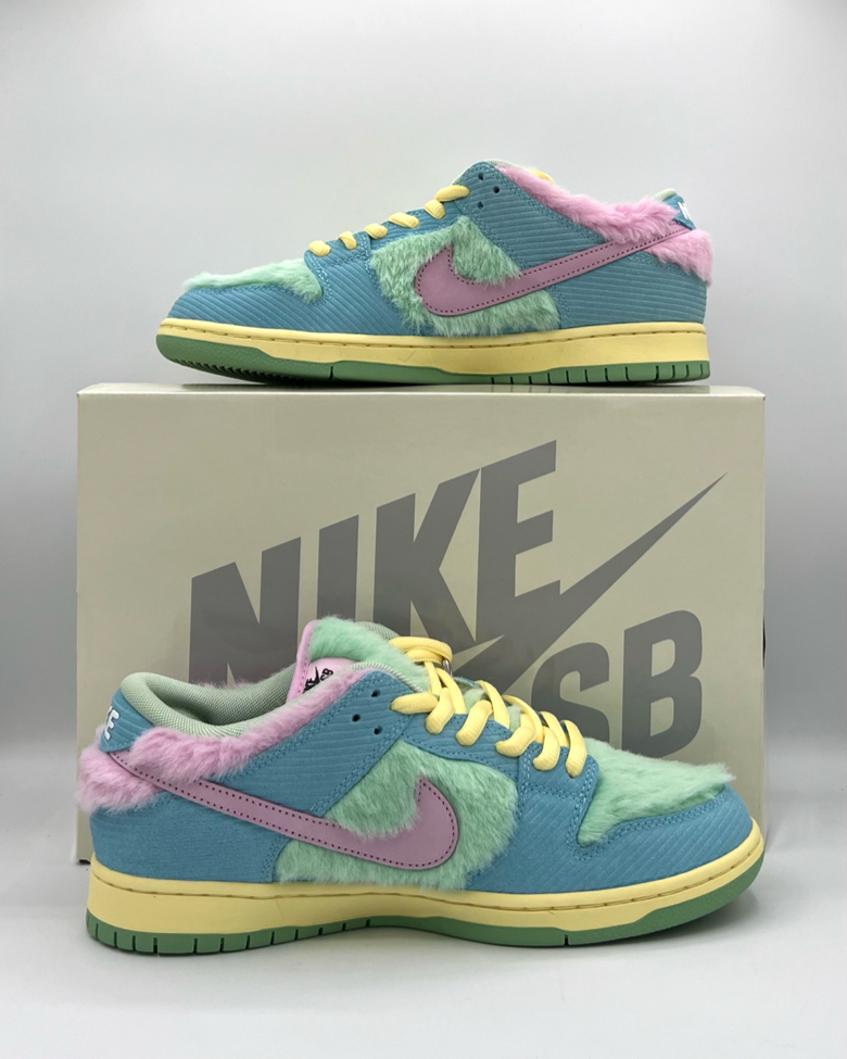 Nike SB Dunk Low Verdy Visty Size 10 Brand New