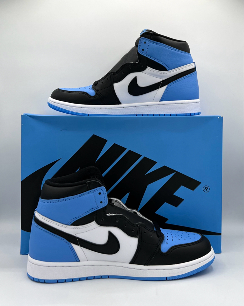 Air Jordan 1 Retro High OG UNC Toe Size 8.5 Brand New