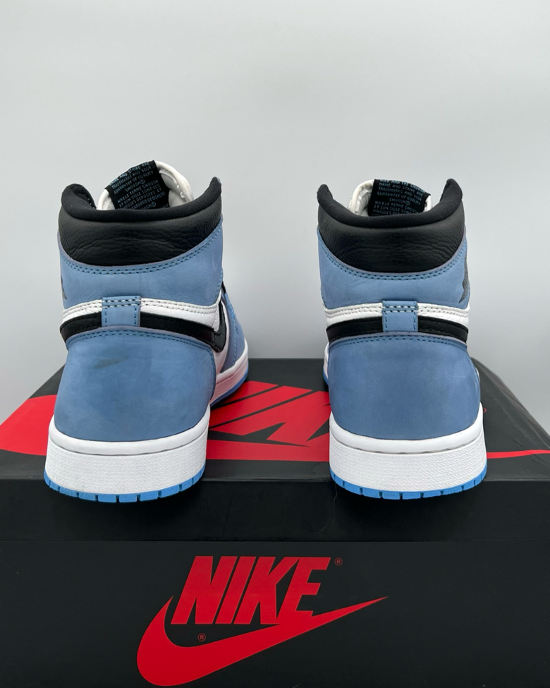 Air Jordan 1 Retro High OG University Blue Size 8.5 Pre-Owned