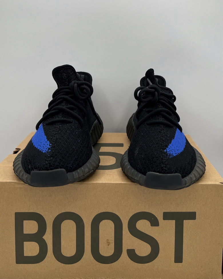 Adidas Yeezy Boost 350 V2 Dazzling Blue Size 8.5 Pre-Owned