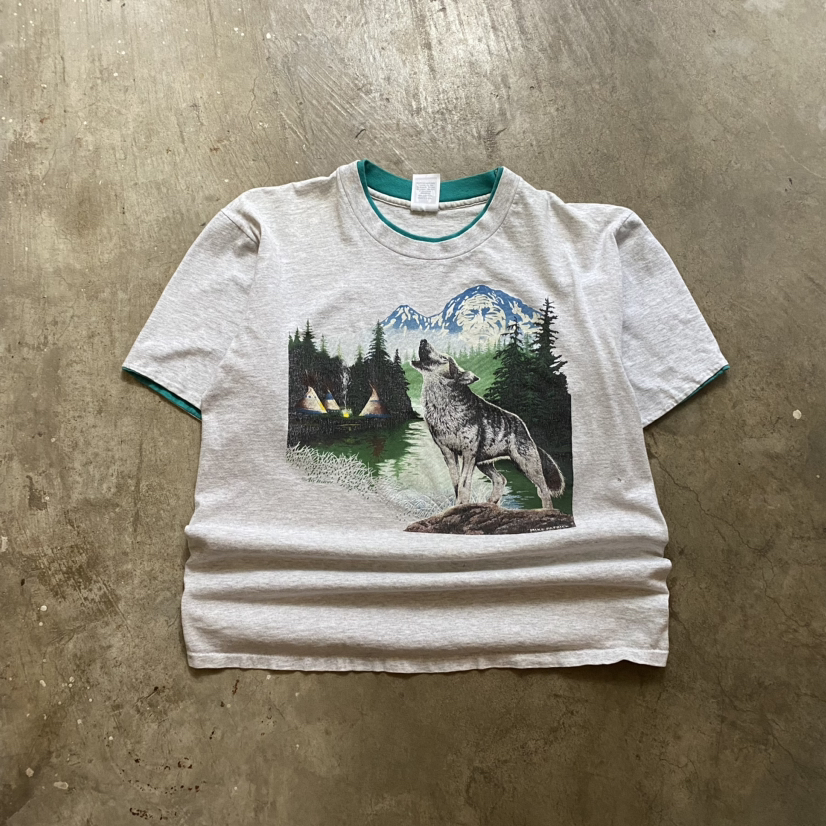 Vintage 90s Wolf Nature