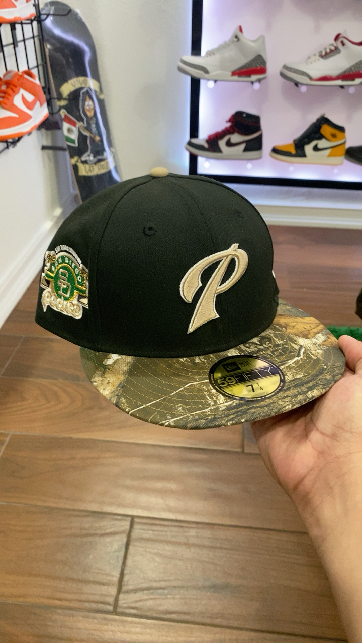 Size 7 1/4 San Diego Padres, camo visor