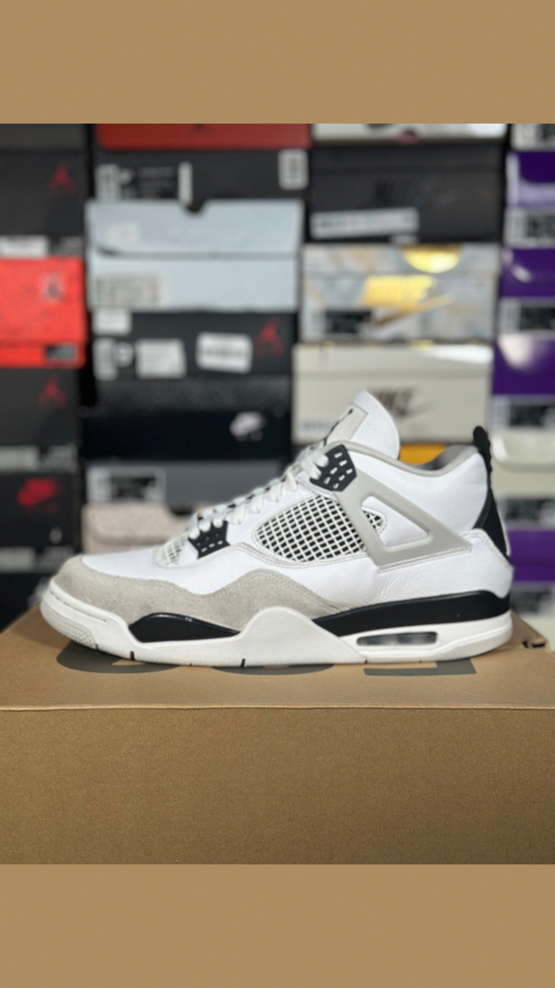 Size 12M - Air Jordan 4 Retro ‘Military Black’