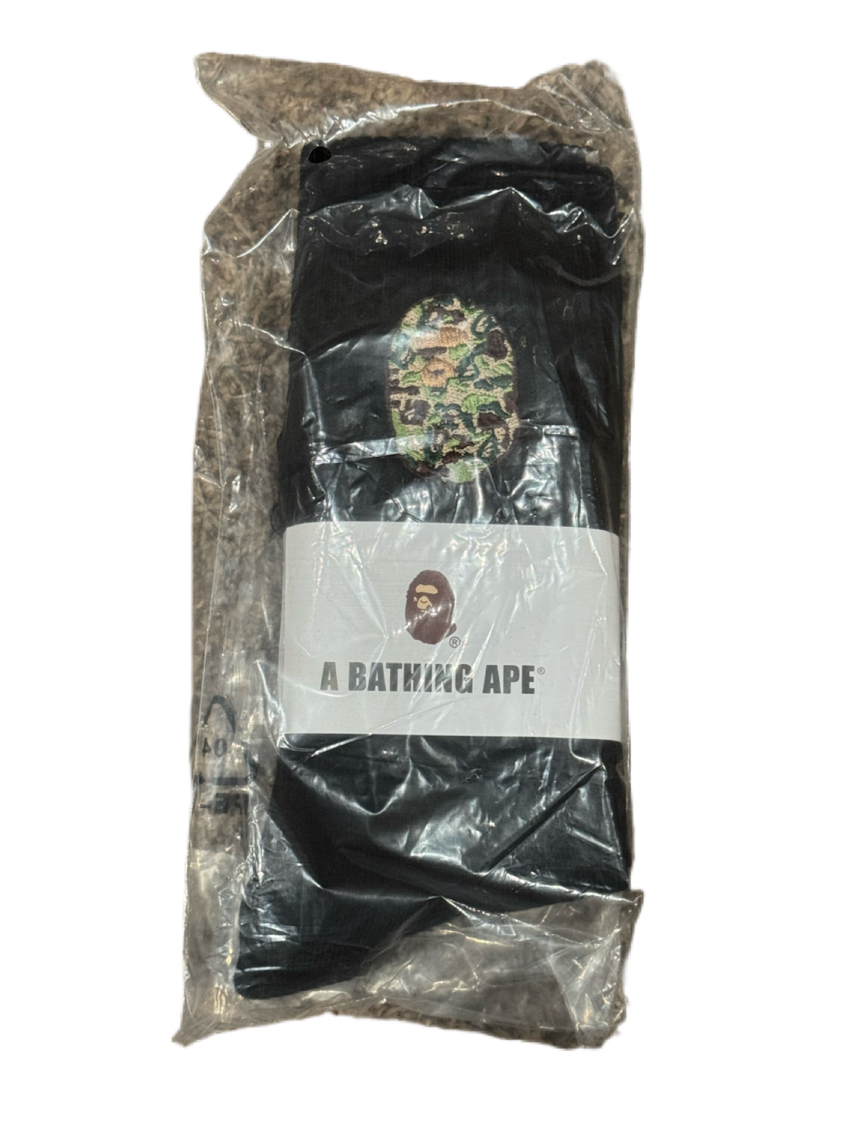 A BATHING APE BAPE BLACK CAMO HEAD SOCKS