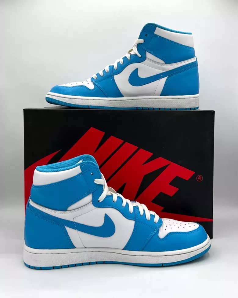 Air Jordan 1 Retro High OG UNC Size 11 Pre-Owned