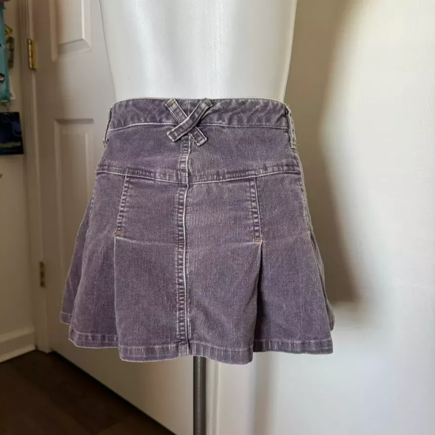 Glo Mini Skirt Y2K Medium