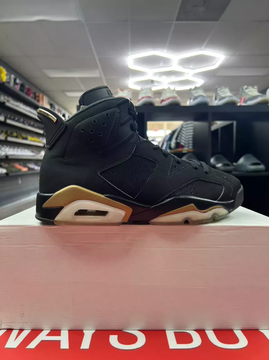 Air Jordan 6 Retro Defining Moments 2020 Size 7.5 CT4954-007