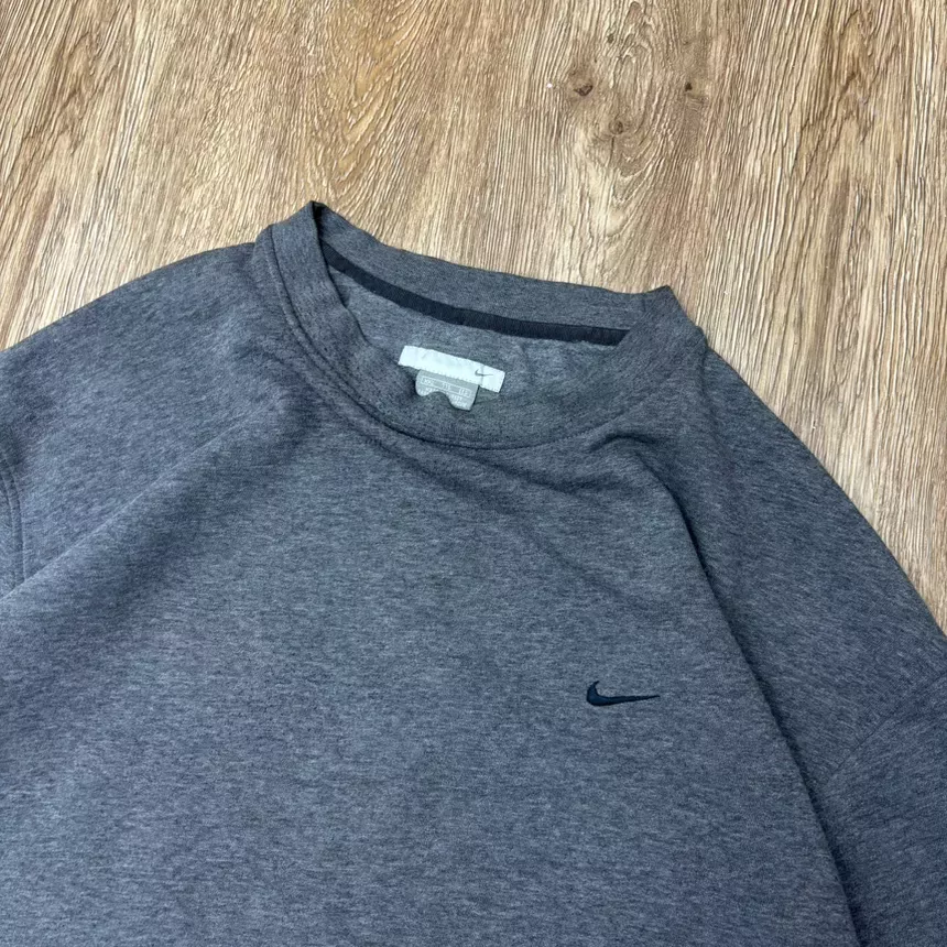 2000s Nike Crewneck