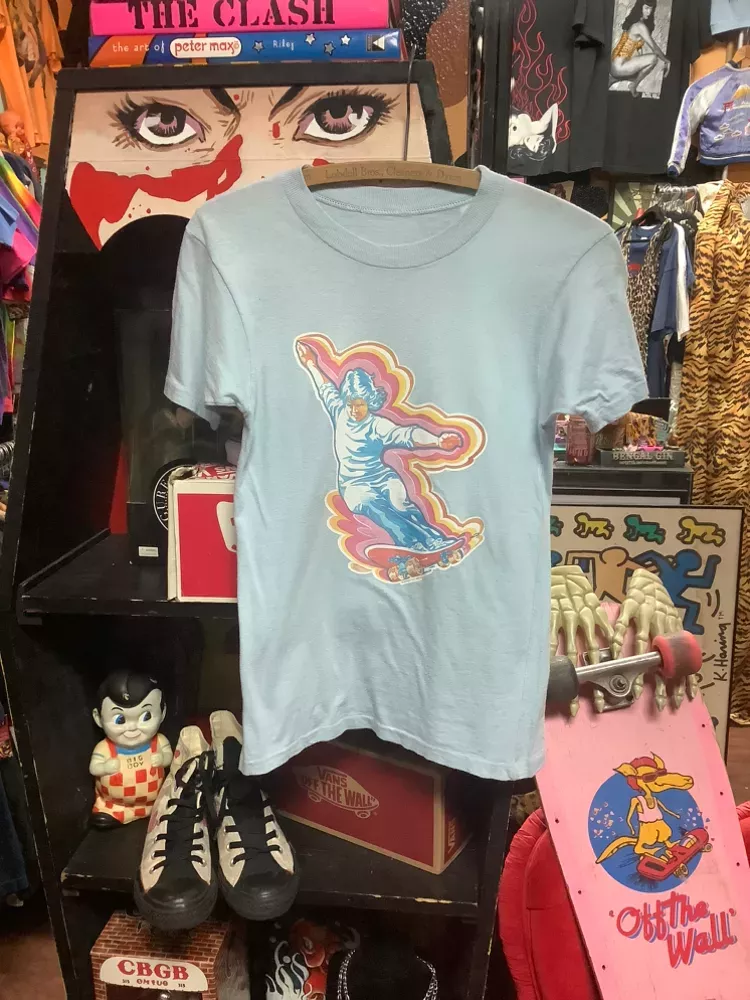 Vintage 70s old skooL  iron on skate T