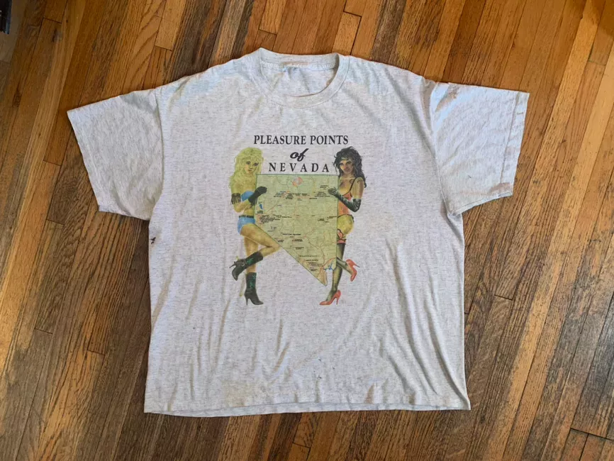 90’s PLEASURE POINTS OF NEVADA TEE