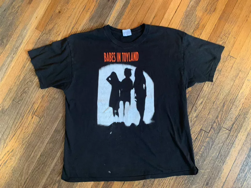 90’s BABES IN TOYLAND TEE