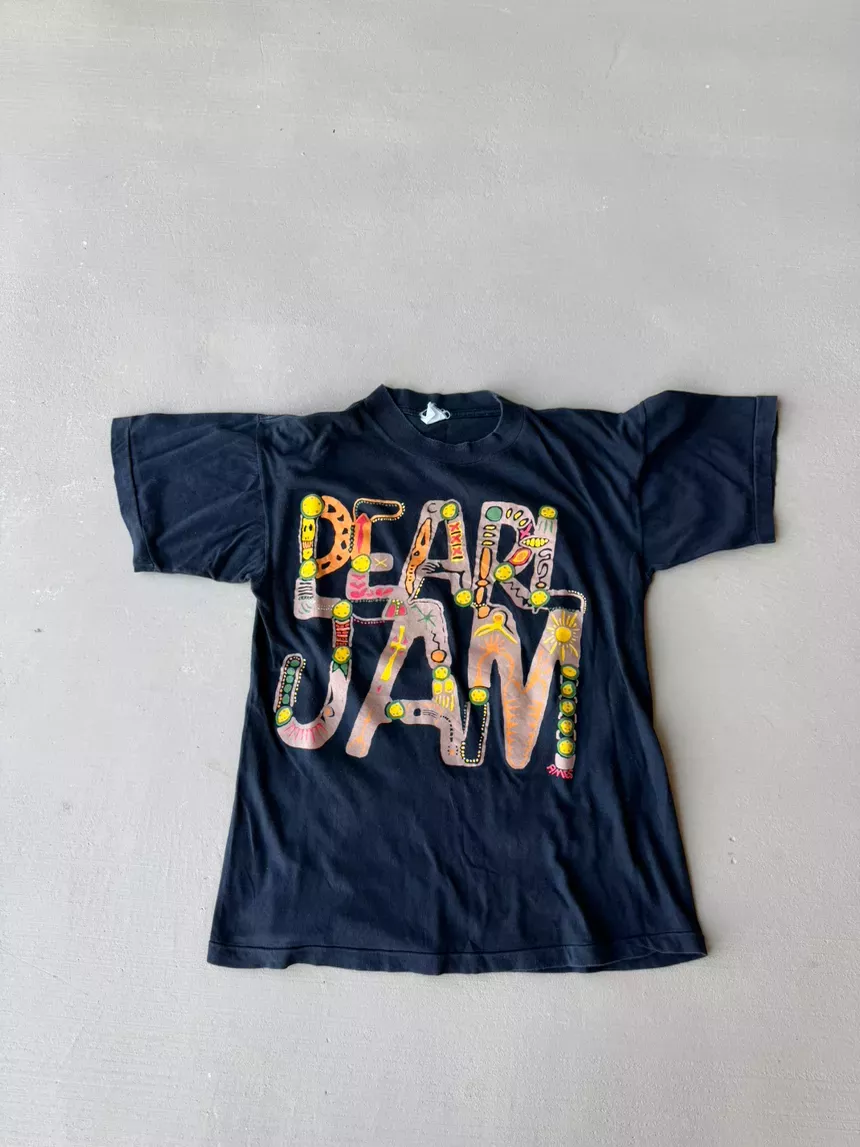 Pearl Jam Euro Love is the he law Large