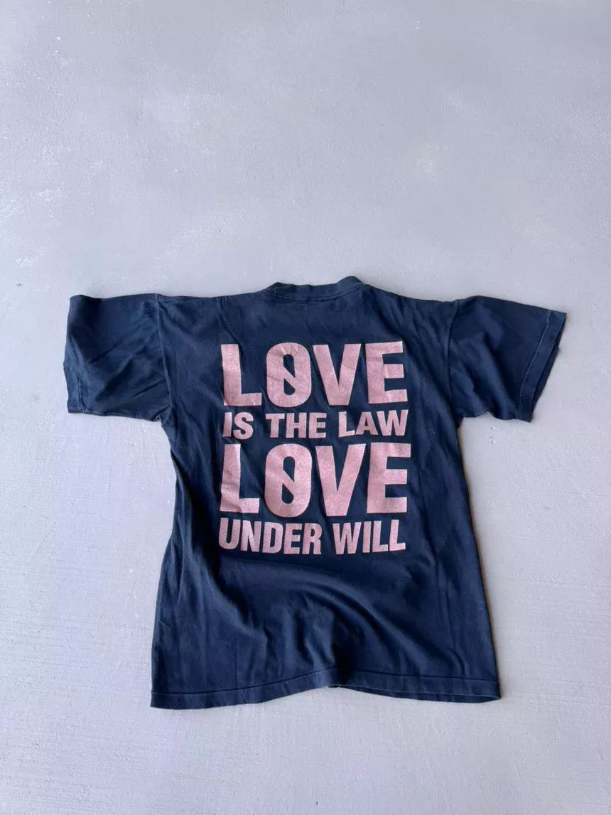 Pearl Jam Euro Love is the he law Large