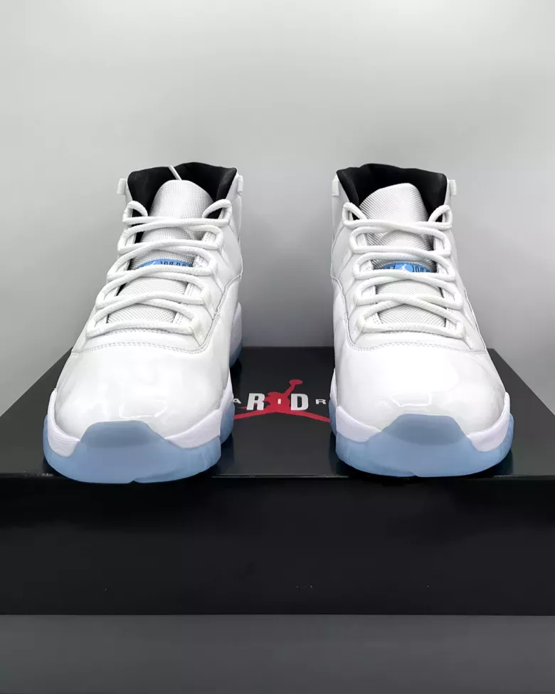 Air Jordan 11 Retro Legend Blue 2024 Size 13 Brand New