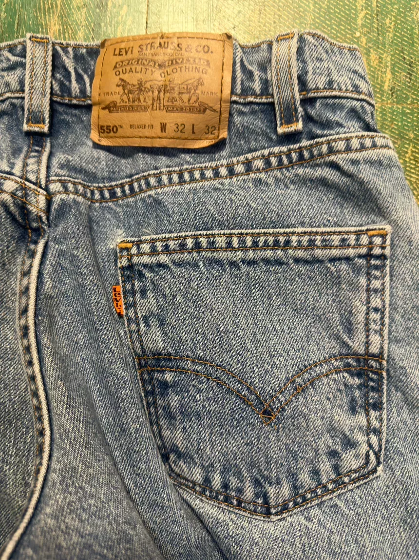 90’s LEVI’S ORANGE TAB 560