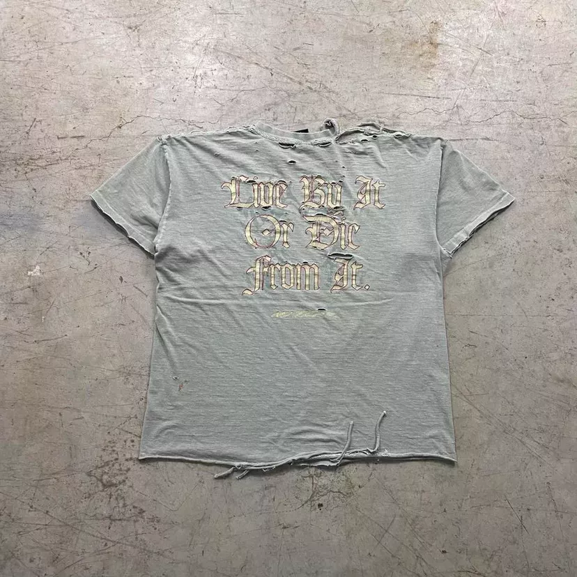 Distress No Fear Tee