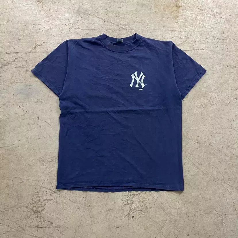 Vintage 90s Yankees Tee