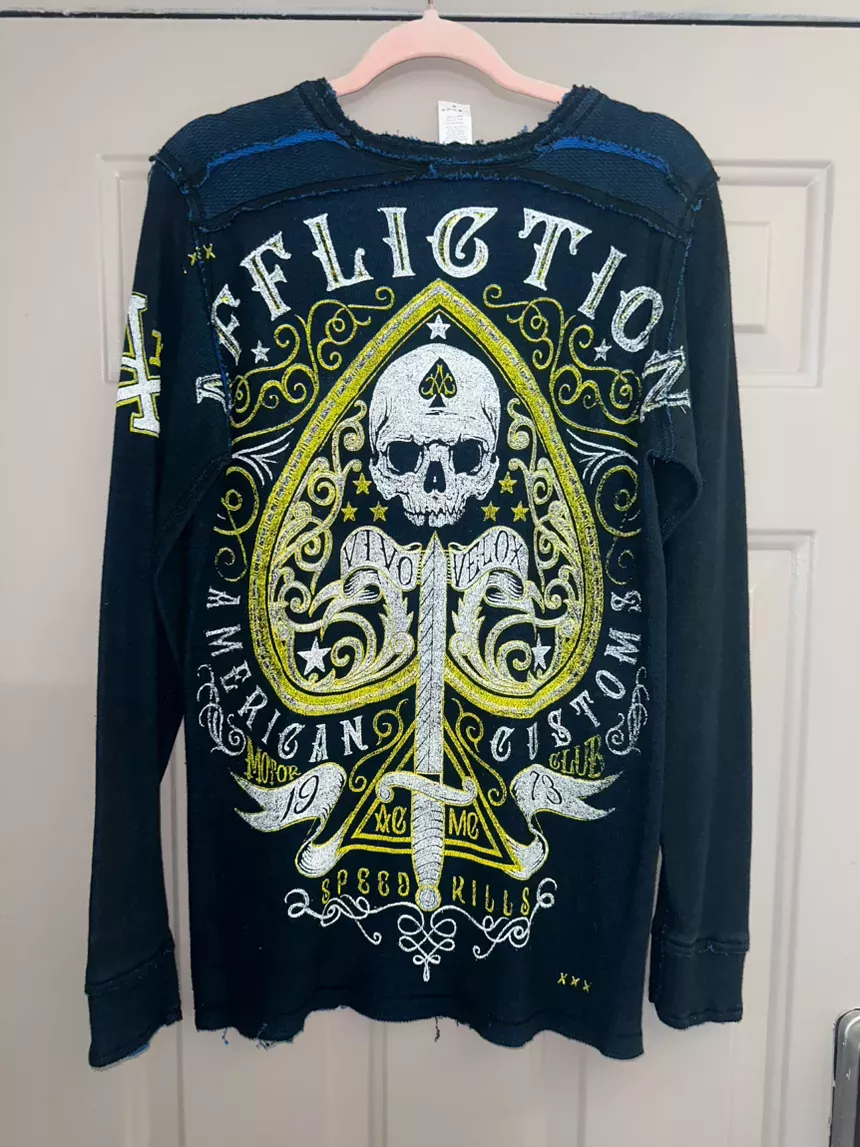 Affliction reversible long sleeve medium
