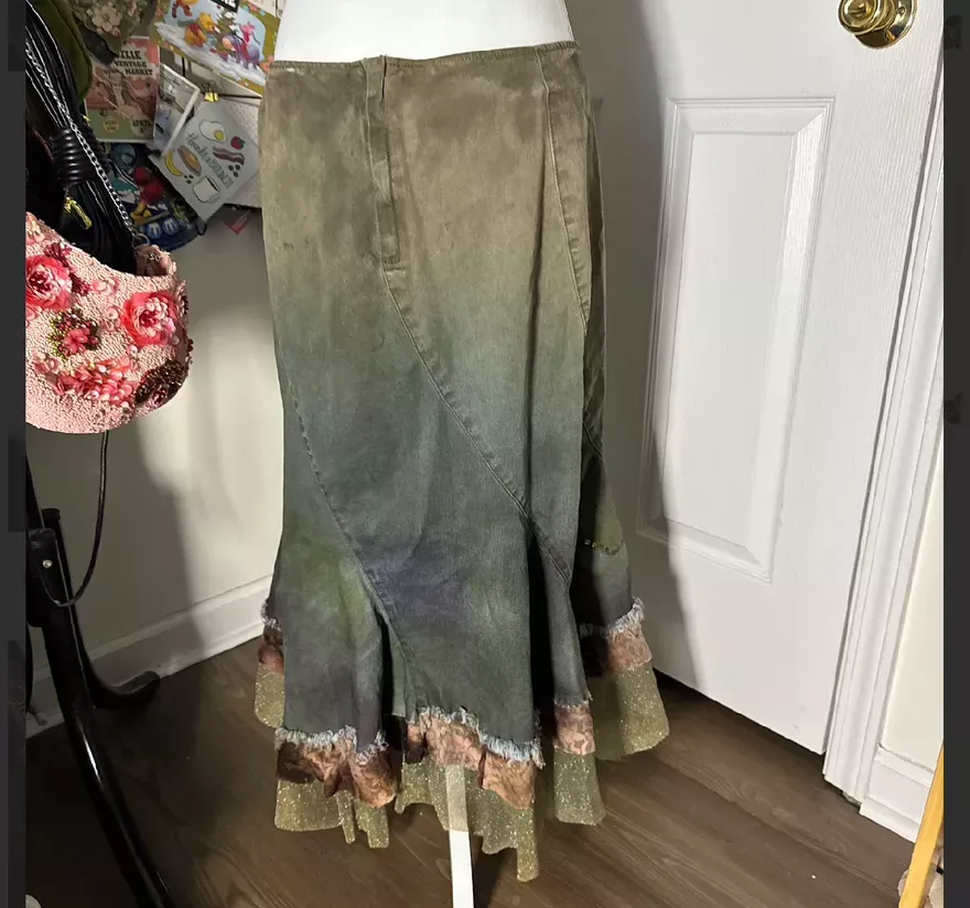 Embroidered Denim Frayed Skirt